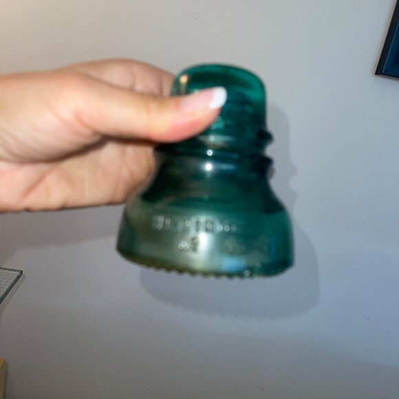 Whitall Antique Insulator Glass Collection Set of 4 Decor - Picture 15 of 16